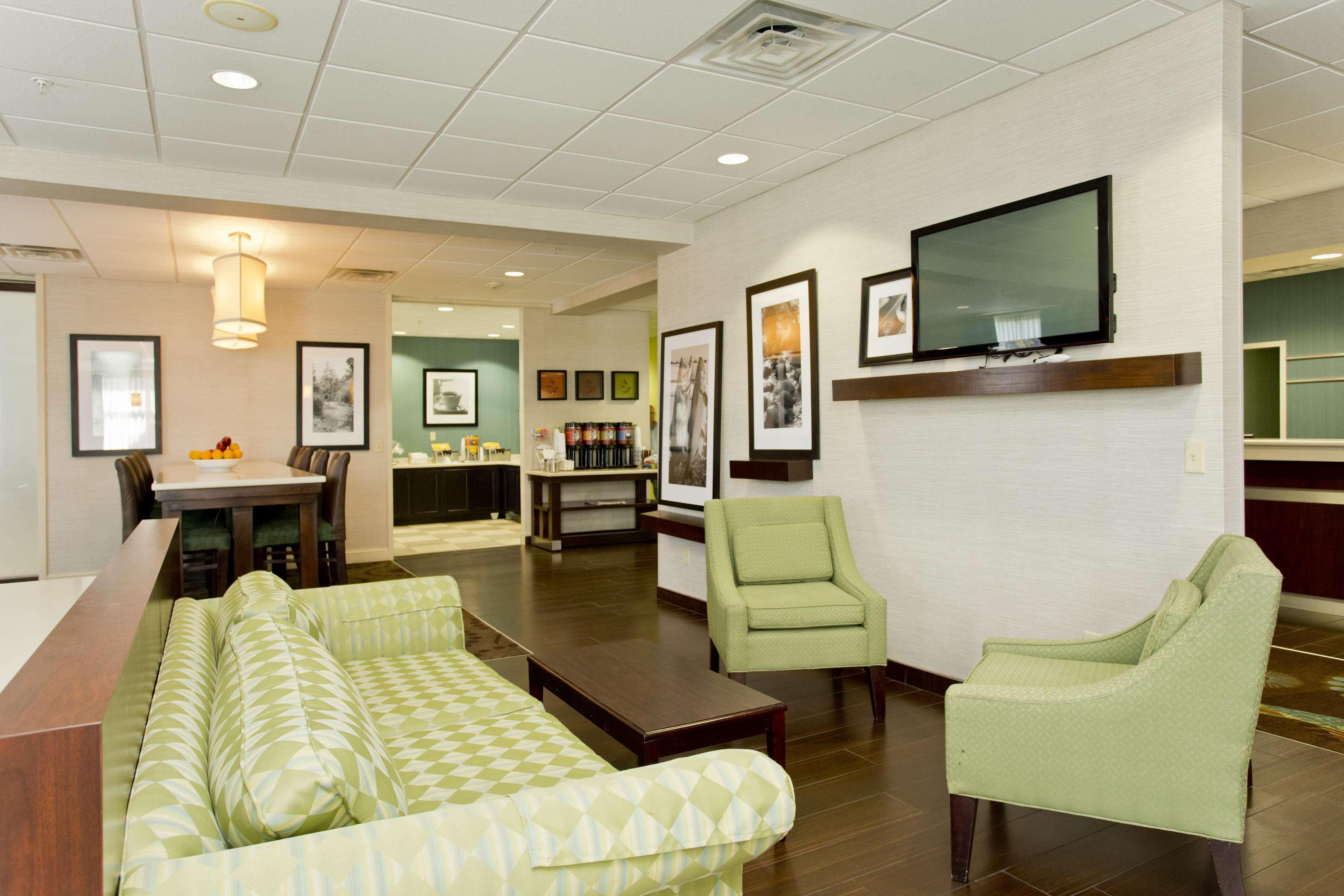 Hampton Inn Front Royal Exterior foto